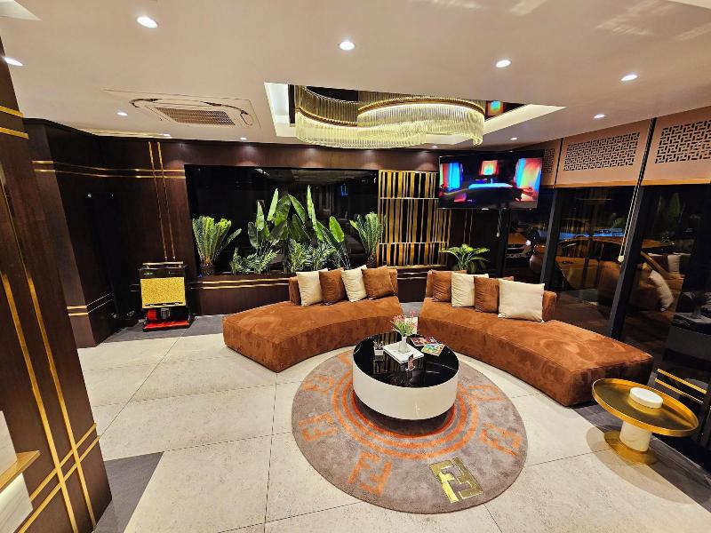 Asur Imperial Hotel image