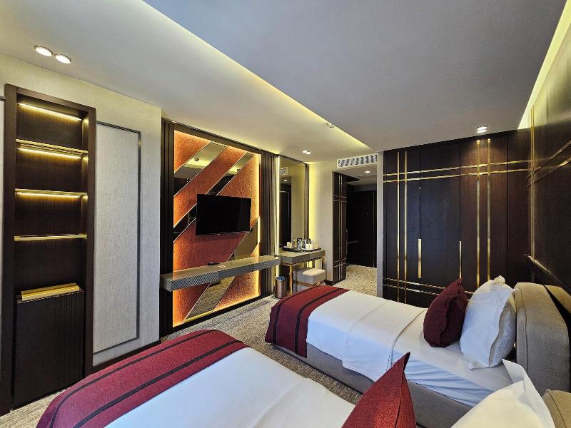 Asur Imperial Hotel image