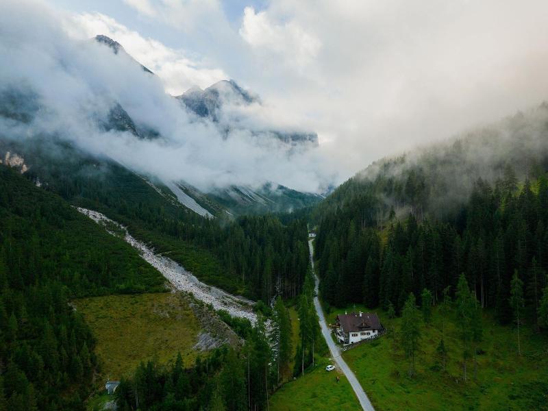 Quaint Alpine Hut In The Stubaital With Sauna image