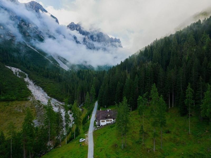 Quaint Alpine Hut In The Stubaital With Sauna image