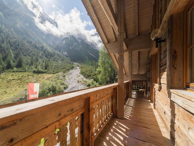 Quaint Alpine Hut In The Stubaital With Sauna image