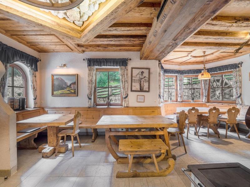 Quaint Alpine Hut In The Stubaital With Sauna image