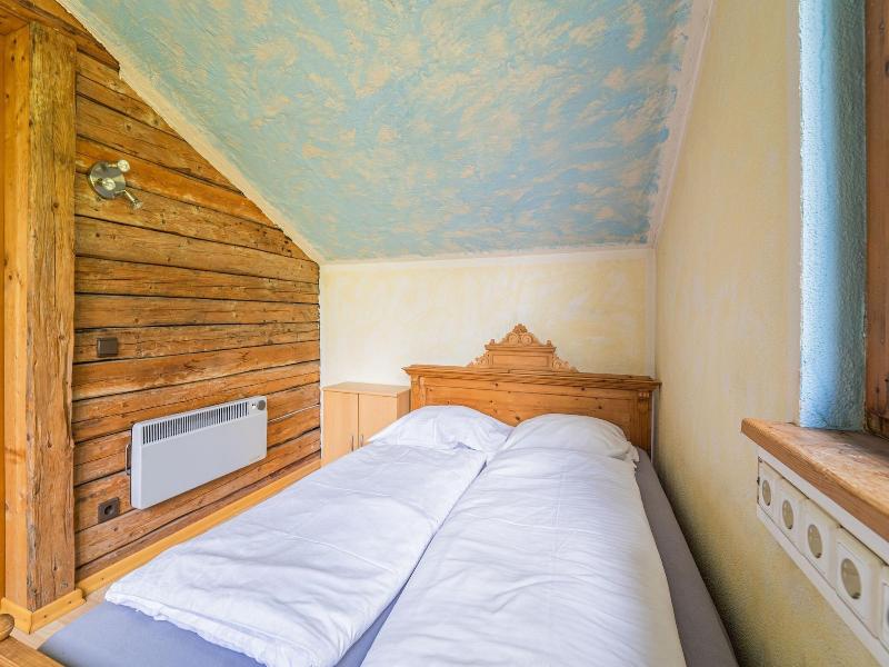 Quaint Alpine Hut In The Stubaital With Sauna image