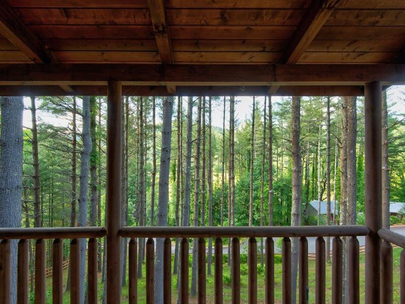 Heritage Hill Cabins