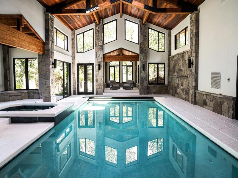 Wonderland Estate 6 Bedrooms Pas-2680 By Kbm