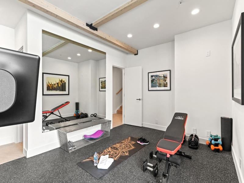 Wonderland Estate 6 Bedrooms Pas-2680 By Kbm