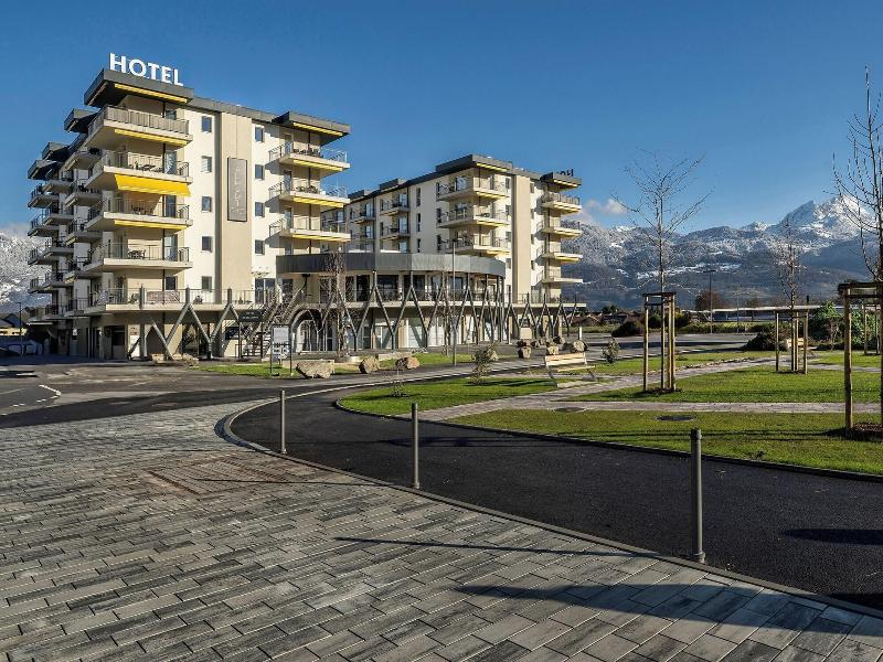 Alparthotel image