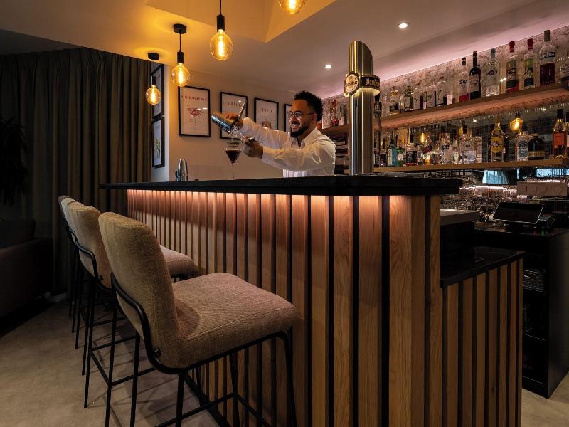 Alparthotel image