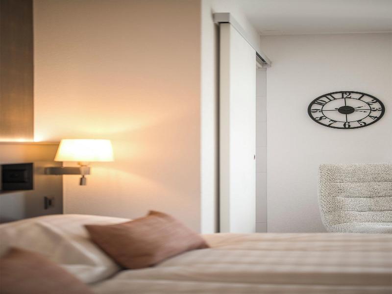 Alparthotel image