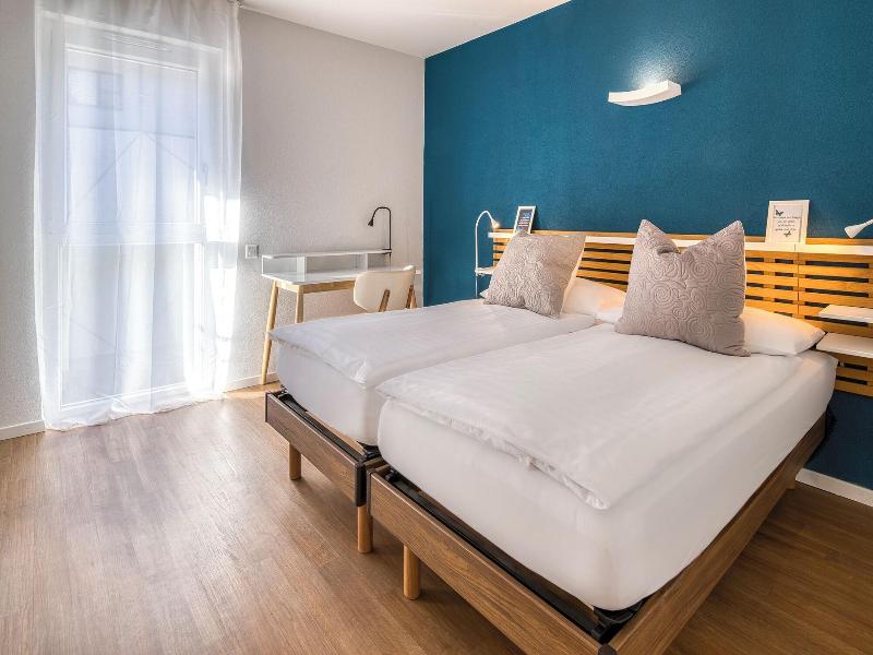Alparthotel image