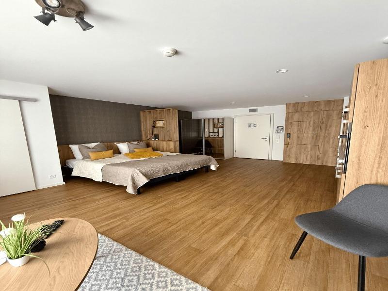 Alparthotel image