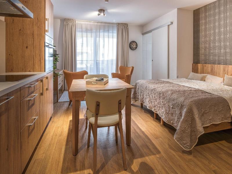 Alparthotel image