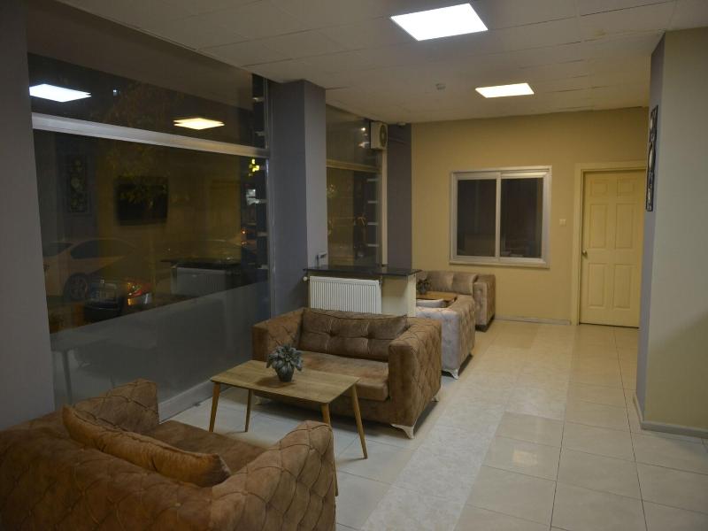 Elit Palace
