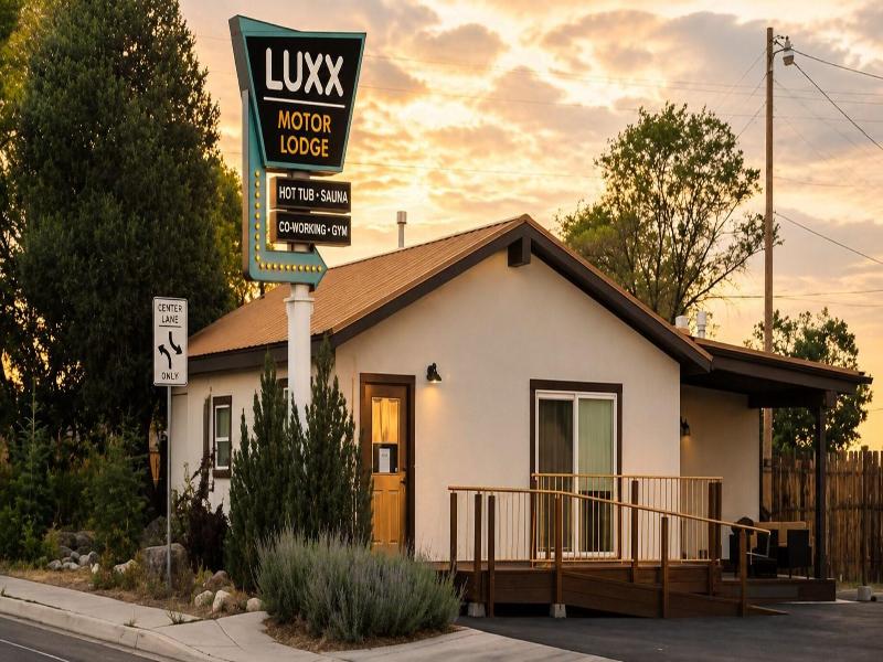 Taos Motor Lodge