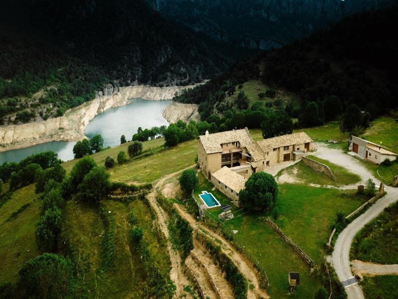 Cases Altes De Posada image