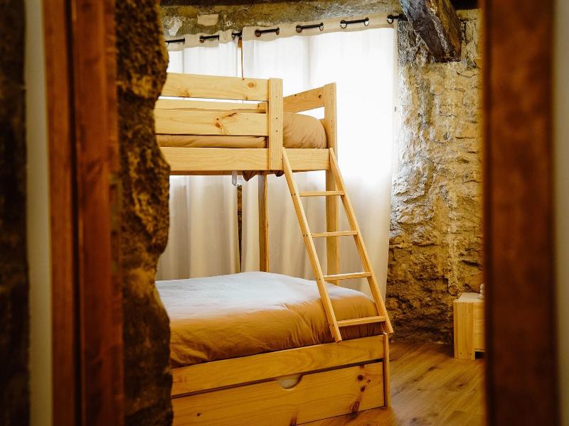 Cases Altes De Posada image