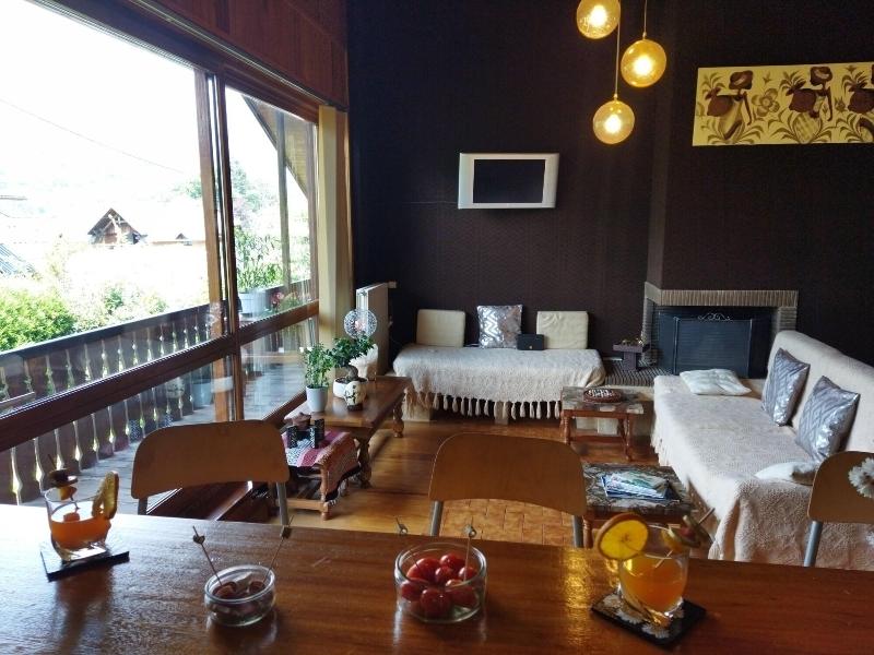 Nomad Alp B&b image