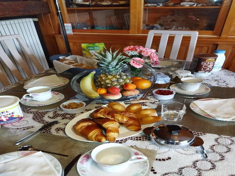 Nomad Alp B&b image