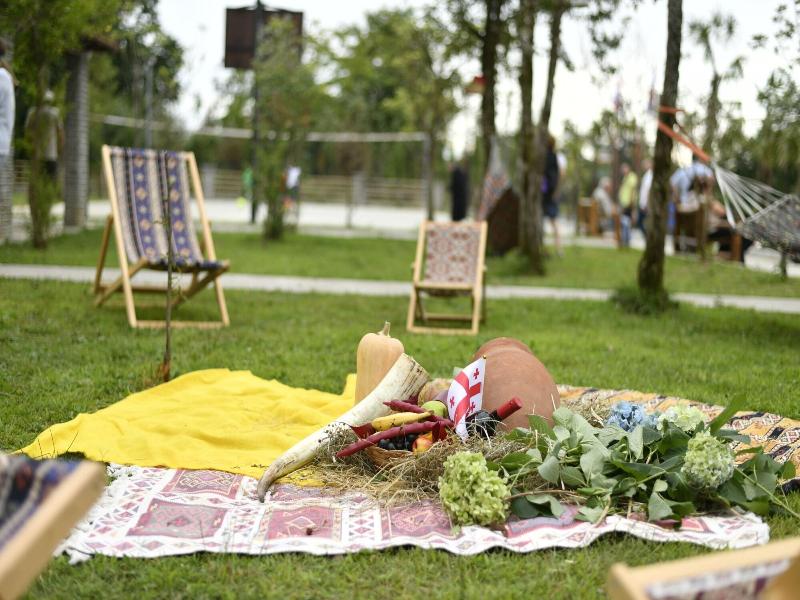 Iveri Beach image