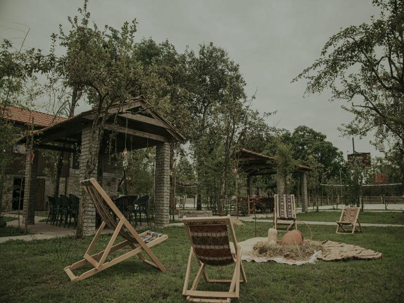 Iveri Beach image