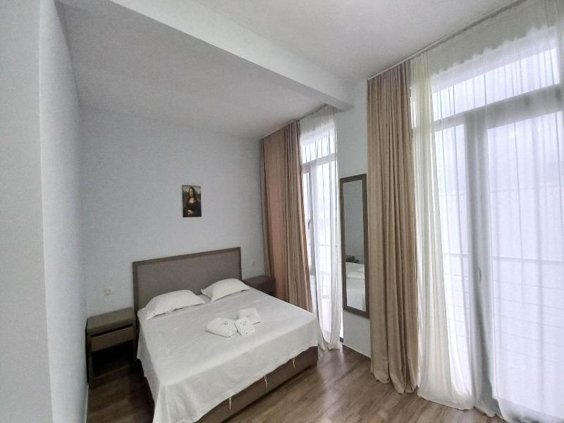 Iveri Beach image