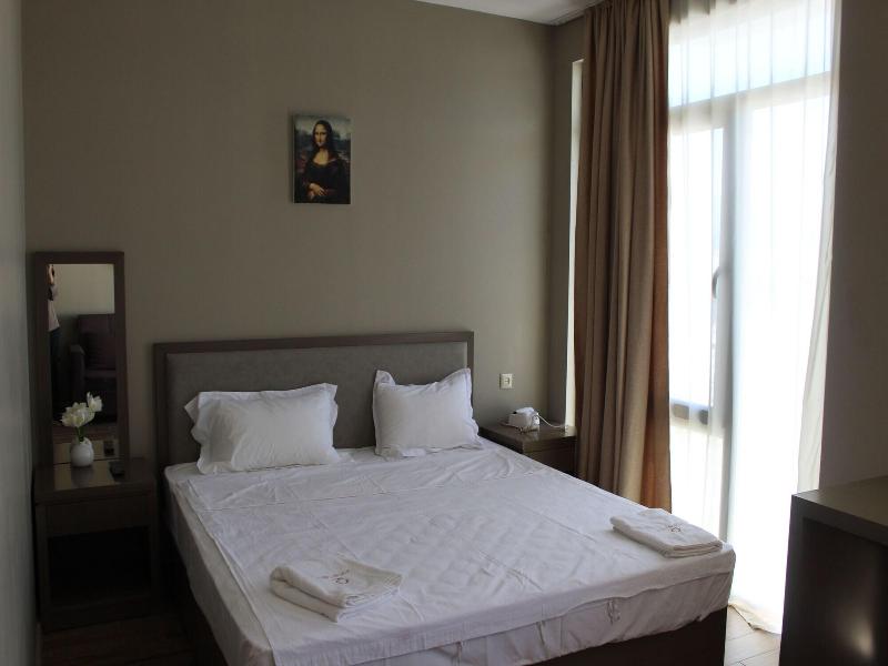 Iveri Beach image