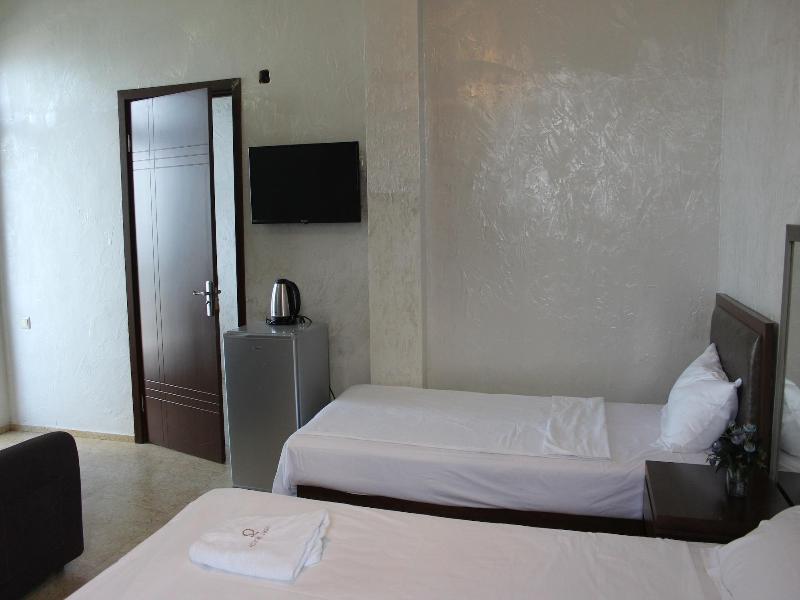 Iveri Beach image