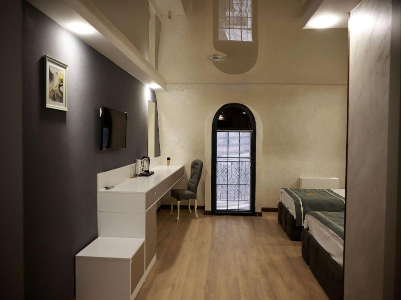 Dadiani Inn 3