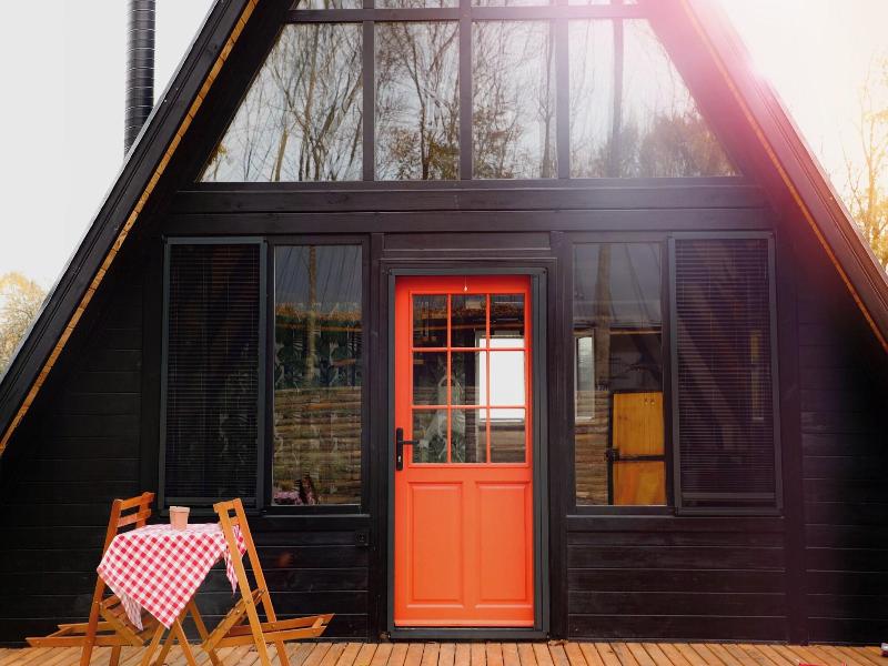 Pentalow Cabin image