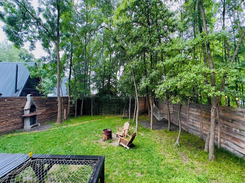Pentalow Cabin image