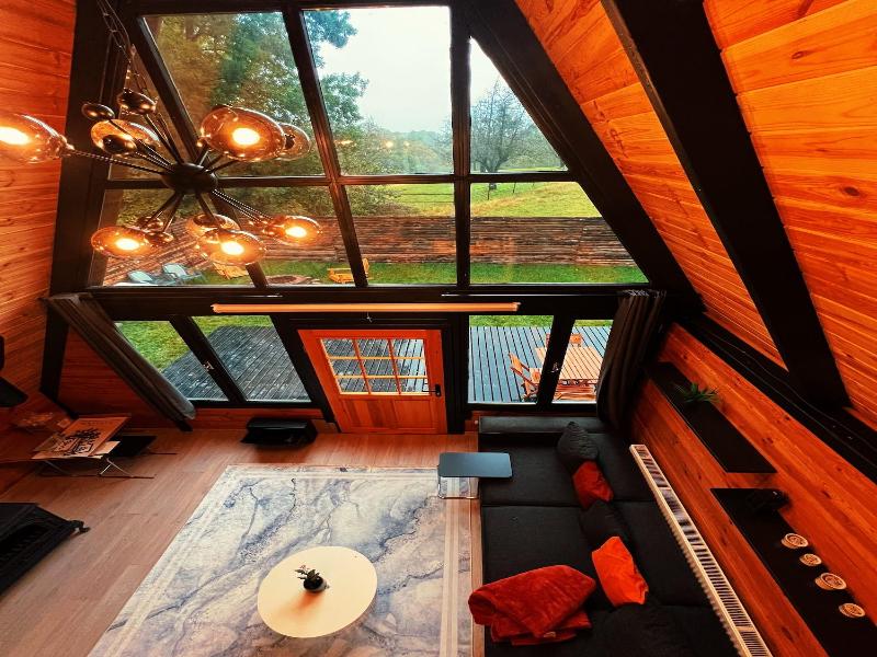 Pentalow Cabin image