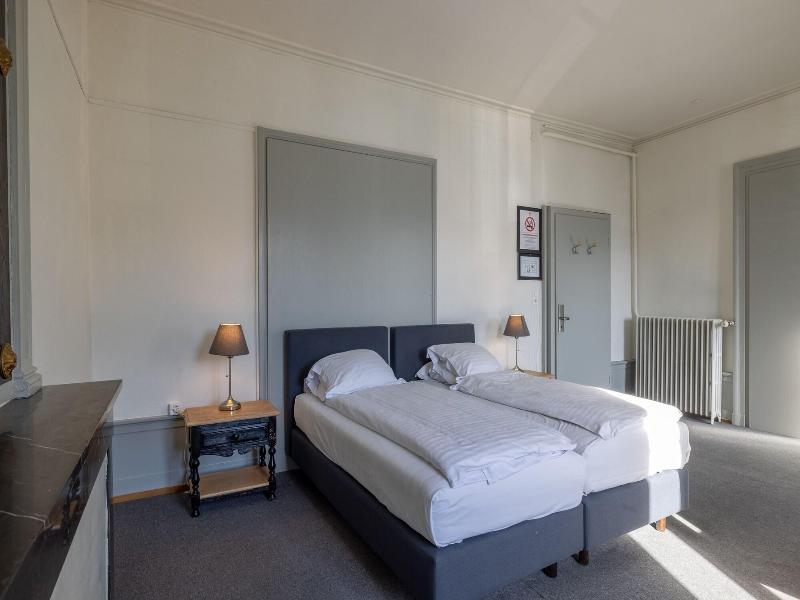 Vevey Hotel & Guesthouse image