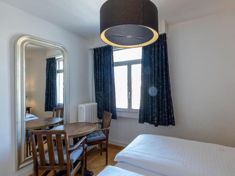 Vevey Hotel & Guesthouse image
