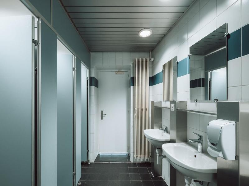 Vevey Hotel & Guesthouse image