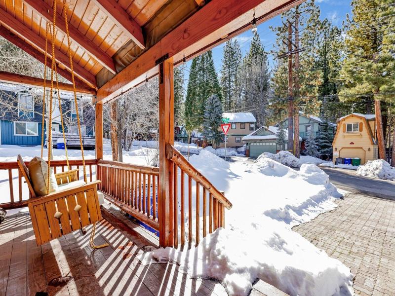 Binky's Mountain Hideaway #2455 image