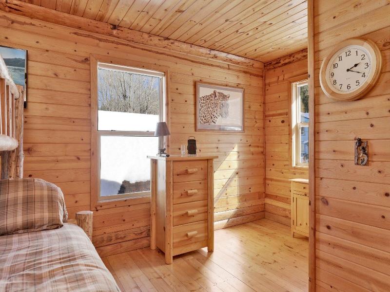 Binky's Mountain Hideaway #2455 image