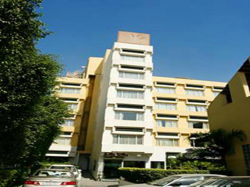 Lemon Tree Hotel, Udyog Vihar image