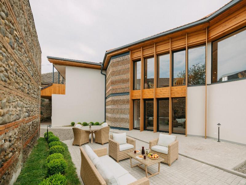 Hameau Mukhrani image