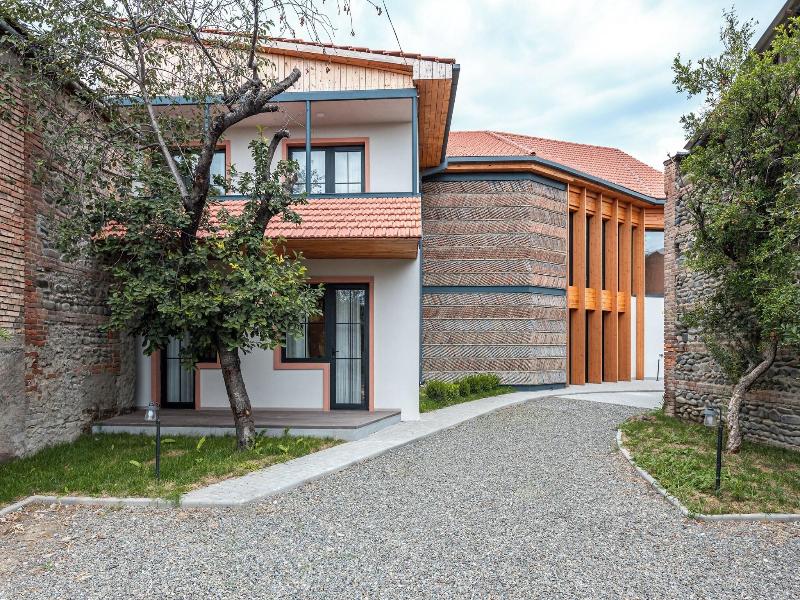 Hameau Mukhrani image