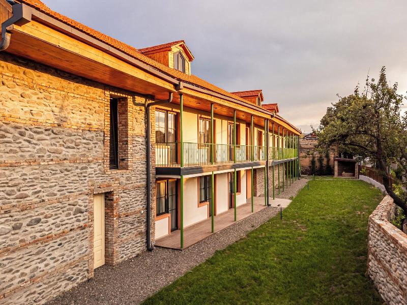Hameau Mukhrani image
