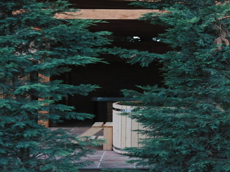 Hameau Mukhrani image