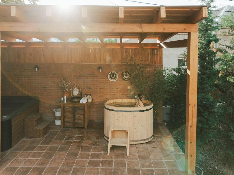 Hameau Mukhrani image