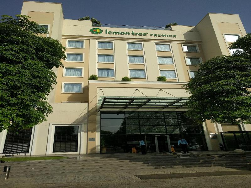 Lemon Tree Premier City Center Gurugram image