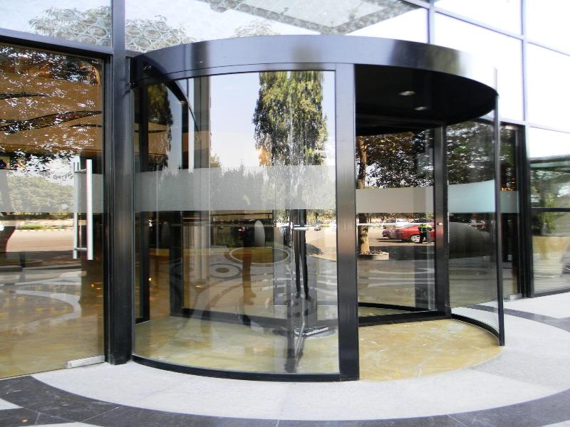 Lemon Tree Premier City Center Gurugram image