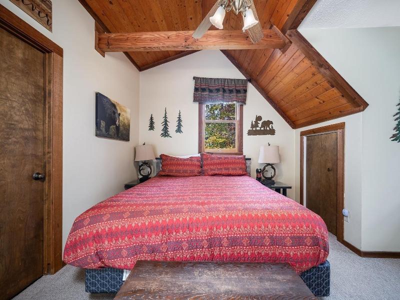 Cherokee Winds 2 Bedroom Cabin By Redawning — photo 9