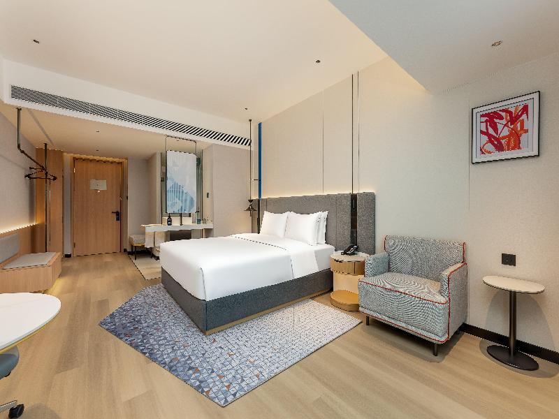 room detail thumbnail 0