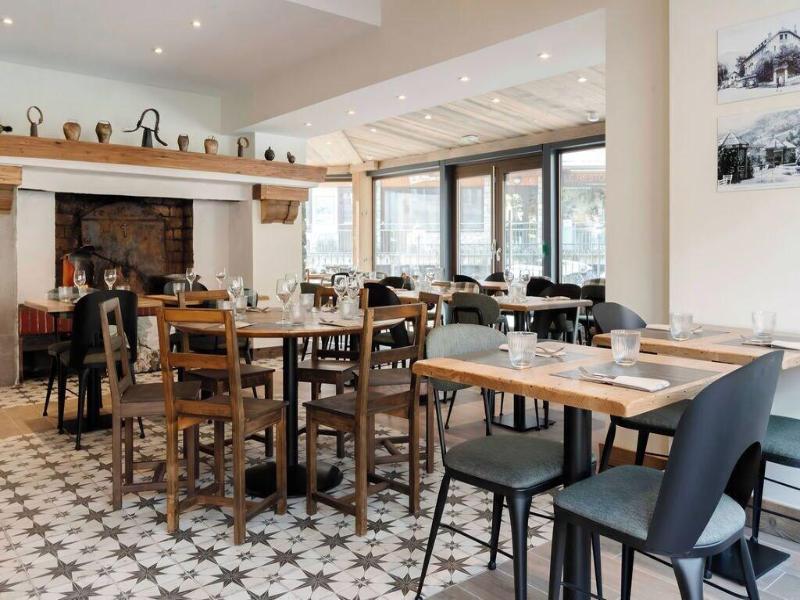 Hostellerie Du Petit Saint Bernard image