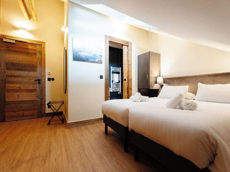 Hostellerie Du Petit Saint Bernard image