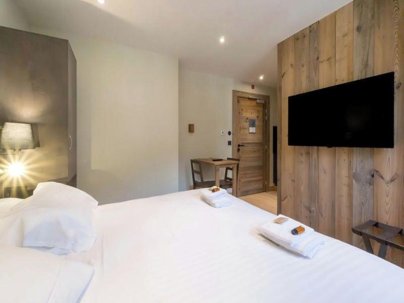 Hostellerie Du Petit Saint Bernard image