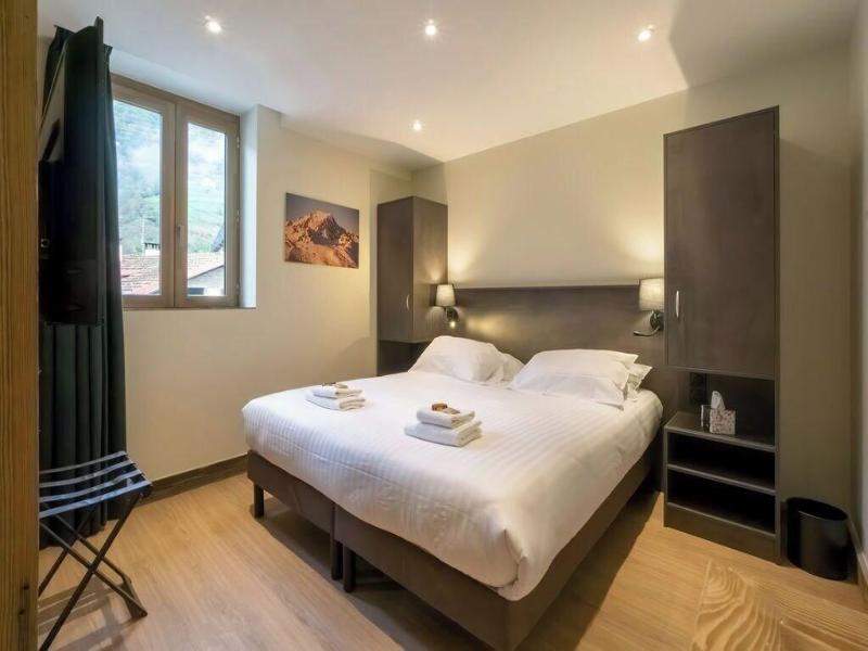 Hostellerie Du Petit Saint Bernard image